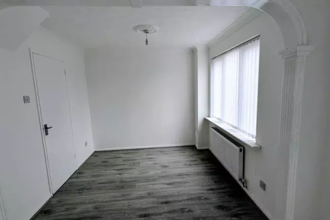 21, Morrell close, luton photo 4