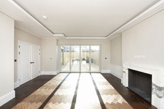 3 Banfield House, Distillery Road, London photo 3