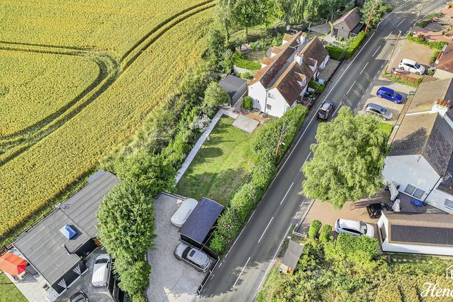 2 Vine Cottages, Barling Road, Southend-on-sea photo 3