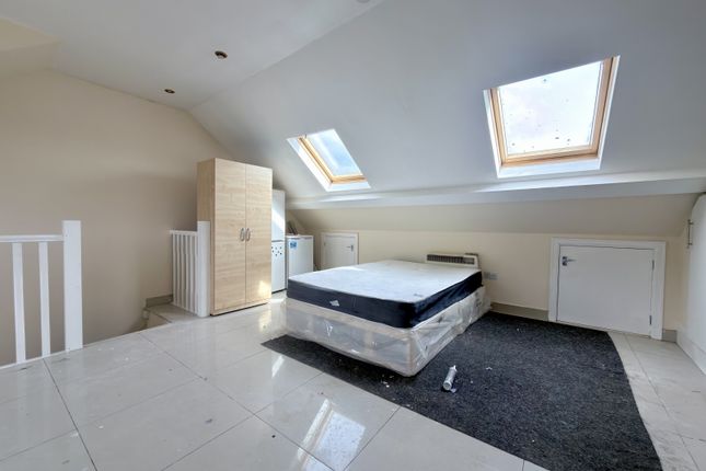 247B, Northborough Road, Norbury photo 2