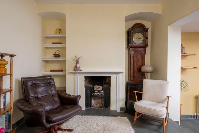 Sitting Area