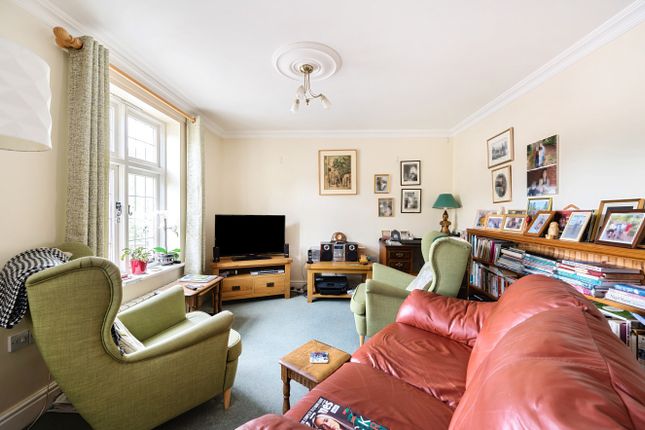 Flat for sale in Tabrams Pitch, Nailsworth, Stroud, Gloucestershire