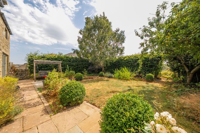 Oakwell Cottage, Harrogate photo 3