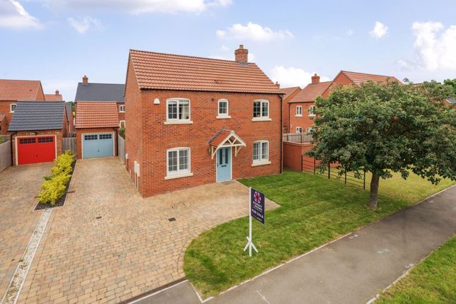 Thumbnail Detached house for sale in Green Man Road, Navenby, Lincoln