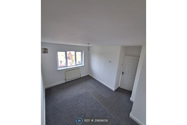 Blackthorne Close, Dudley photo 4