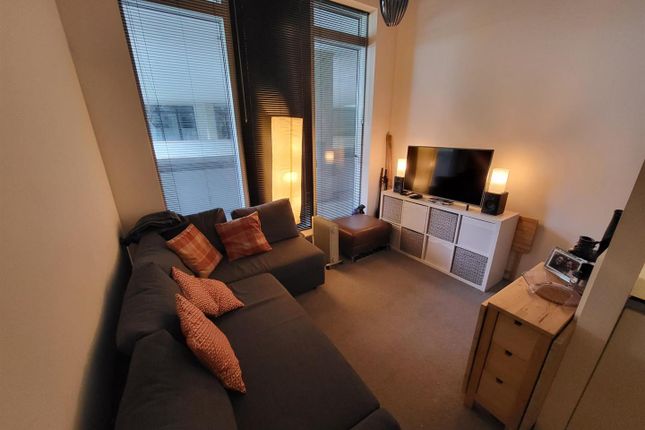Flat to rent in Lakeshore, Imperial Park, Bristol