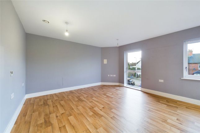 7 Mayflower House,, Rockingham Road, Berkshire photo 3