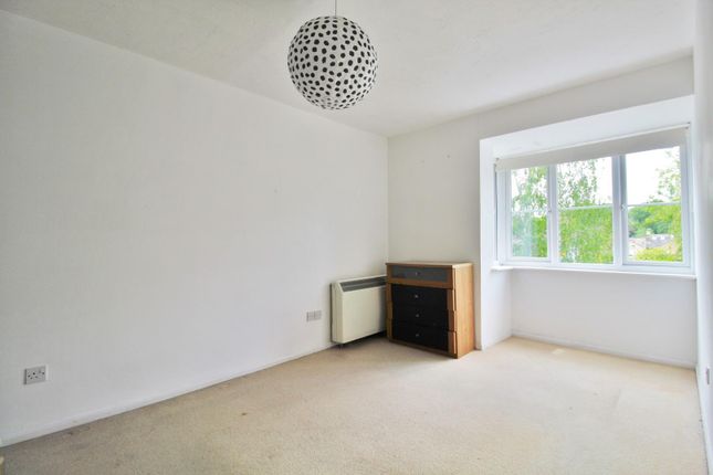 Flat for sale in River Meads, Stanstead Abbotts, Ware