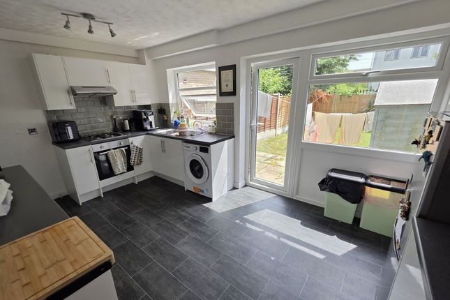 68, Barnstaple Road, Southend-On-Sea photo 2