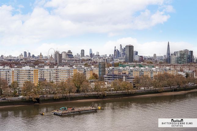 Flat for sale in 23 Circus Road West, London