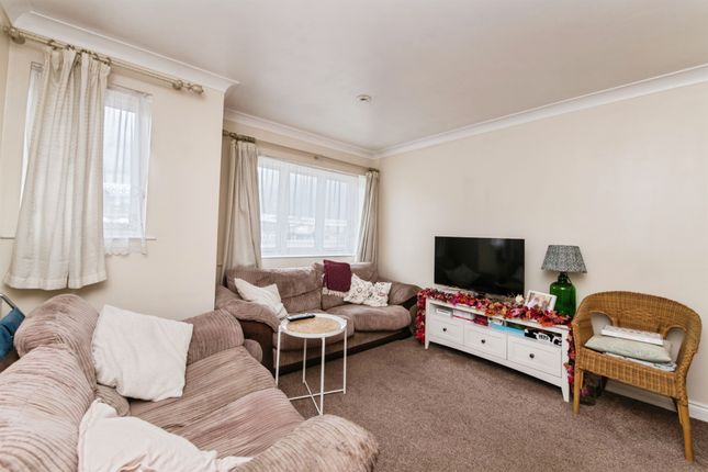 30, Maritime Court, Haven Road, Exeter photo 2