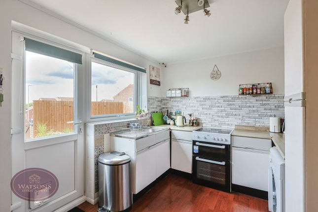 45, Hackworth Close, Nottingham photo 4