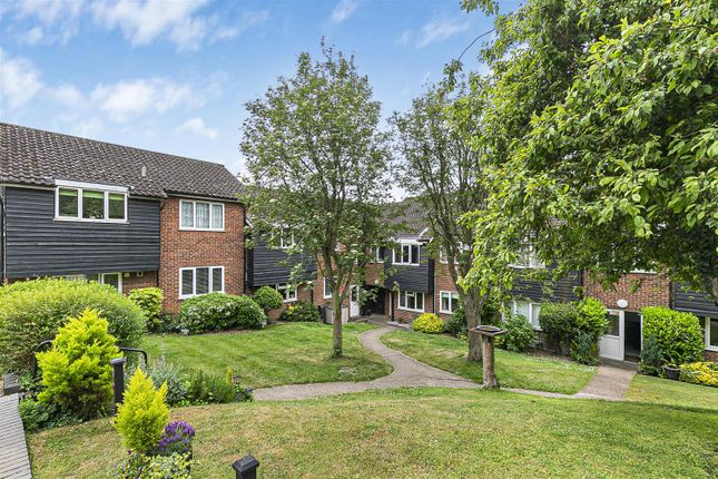 Horseshoe Court, Thele Avenue, Stanstead Abbotts SG12, 1 bedroom ...