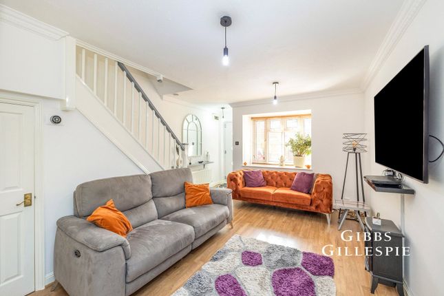 13, Courtens Mews, Stanmore photo 4