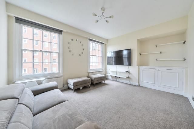 Flat 34 Apsley House,, Finchley Road, London photo 4