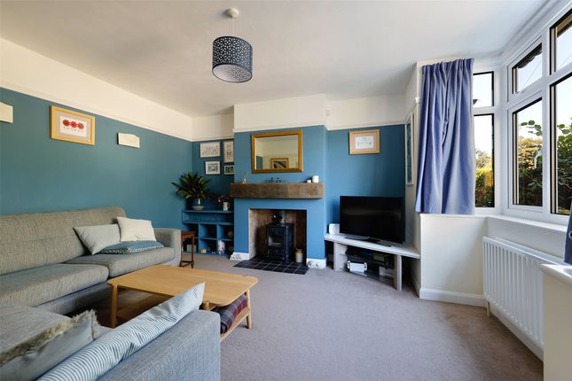 19, Slipshatch Road, Surrey photo 2