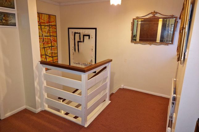 Flat for sale in Hawkwood Close, Rochester