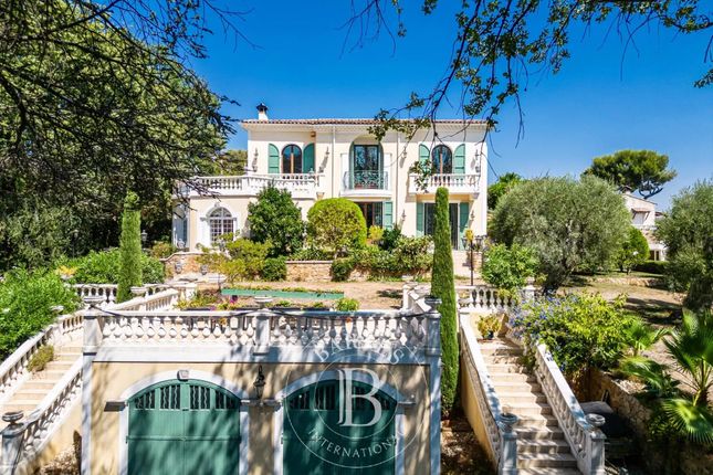 Villa for sale in Cagnes-Sur-Mer, Saint-Véran, 06800, France