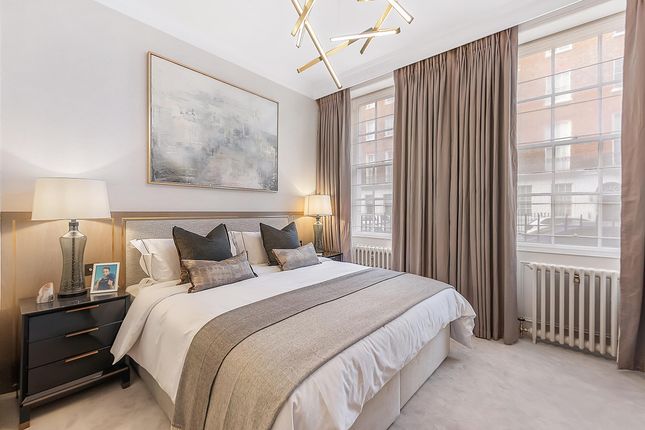 Flat D, Upper Montagu Street, Marylebone photo 3