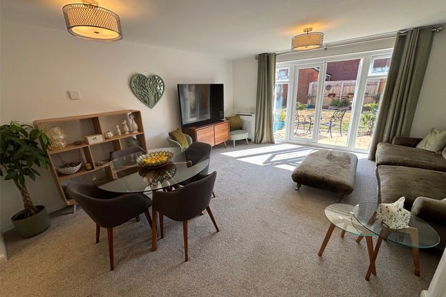 14, Hazel Way, Shropshire photo 2