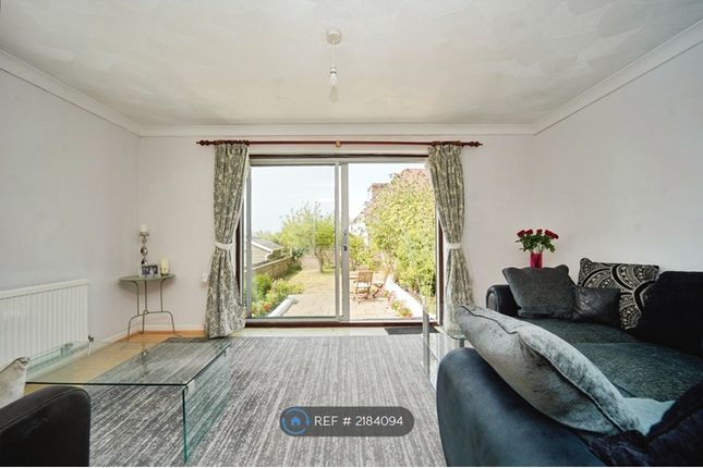 A Seaview Road, Brighton photo 2