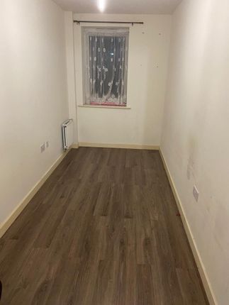 91 Salisbury Road, Southall photo 5
