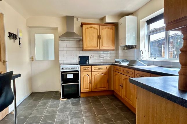 11, Moorland Road, Newport photo 2