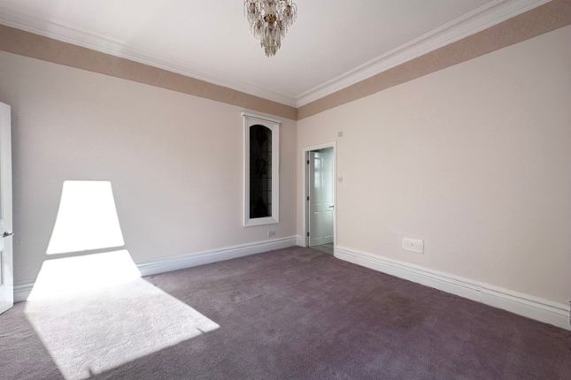 Flat to rent in Lostock Junction Lane, Bolton