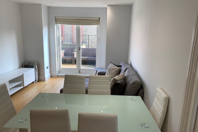 Thumbnail Flat to rent in New Kings Road, Fulham, London
