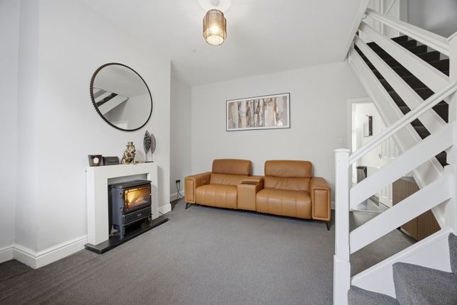 11 Hannah Street, Bacup photo 4