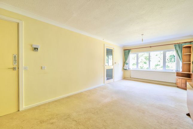 16 Guardian Court,, Moorend Road, Cheltenham photo 4
