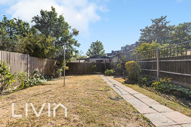 99 South Norwood Hill, London photo 4