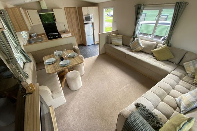Ashbourne Heights Holiday Park, A515 Fenny Bentley, Ashbourne photo 4