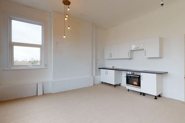 Flat for sale in London Road, Dunkirk
