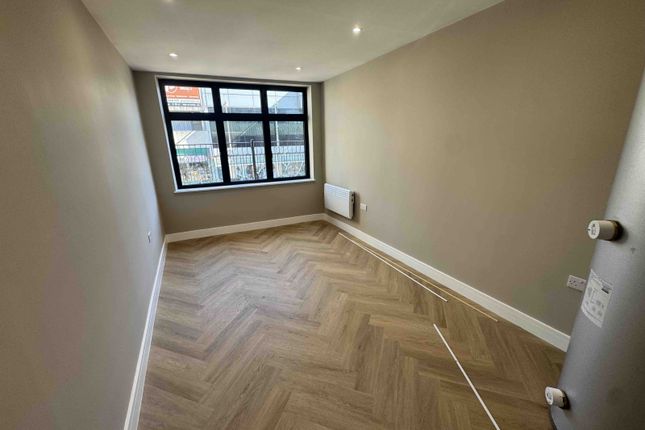 202a Marlowes, Hemel Hempstead photo 5