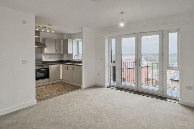 17 Patterson Drive, Harvest Hill, Maidenhead photo 3