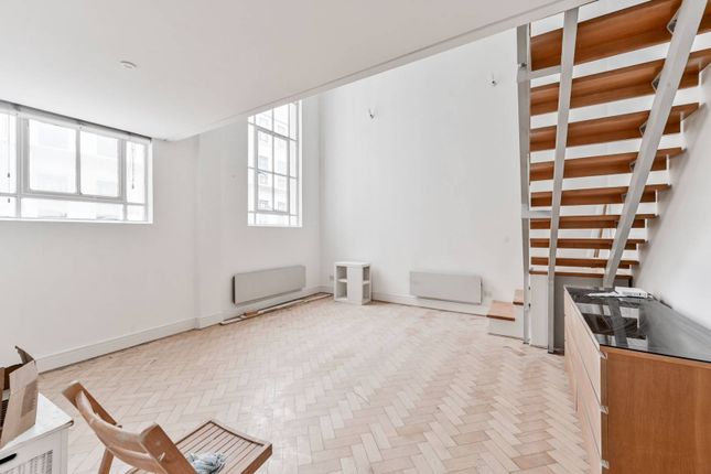 Flat to rent in The Beaux Arts Building, Manor Gardens, Holloway, London