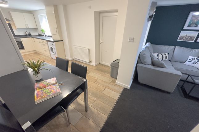 Shared accommodation to rent in Cotswold Street, Liverpool