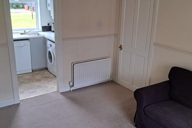 Stenhouse Drive, Edinburgh, EH11, Edinburgh photo 2
