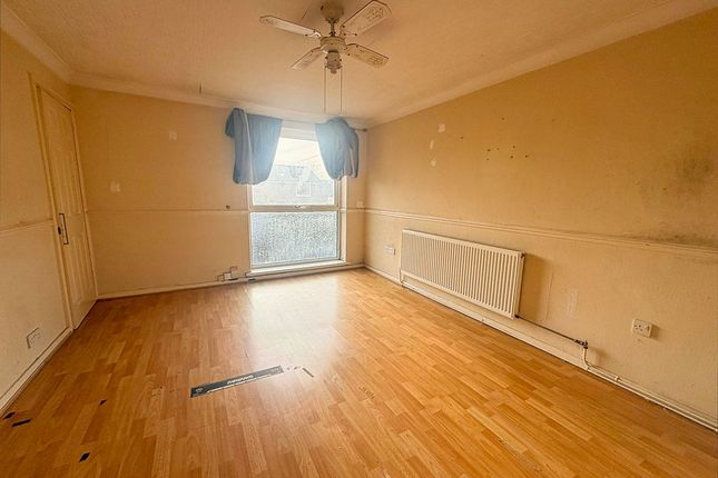 34, Kensington Road, Scunthorpe photo 2