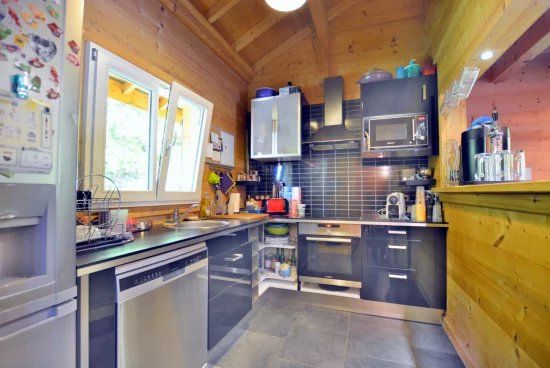 Chalet for sale in Fontaine-Le-Puits, 73600, France