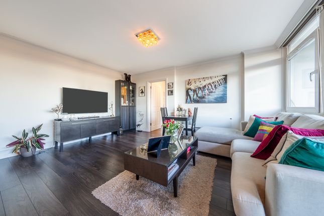 Flat for sale in Stuart Tower, 105 Maida Vale, London