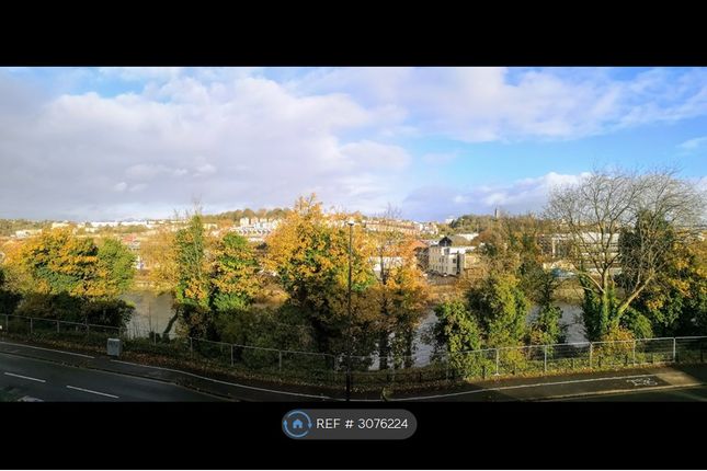 Coronation Road Southville, Bristol photo 2