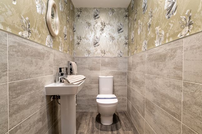 H882191, 1 Marlott Place, Jackton photo 4