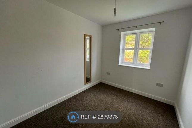 69, Borrowfield Road, Spondon, Derby photo 2