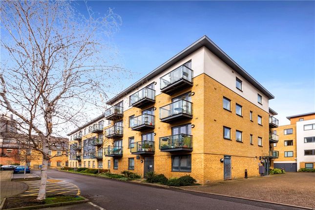 1 bed flat for sale in George Mathers Road, London SE11