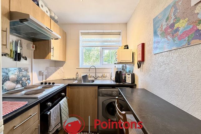 5, Deegan Close, Coventry photo 2