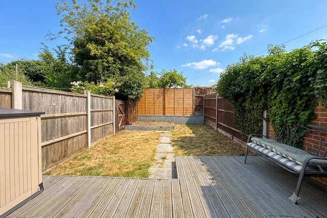 50, Rosedale Gardens, Great Yarmouth photo 4