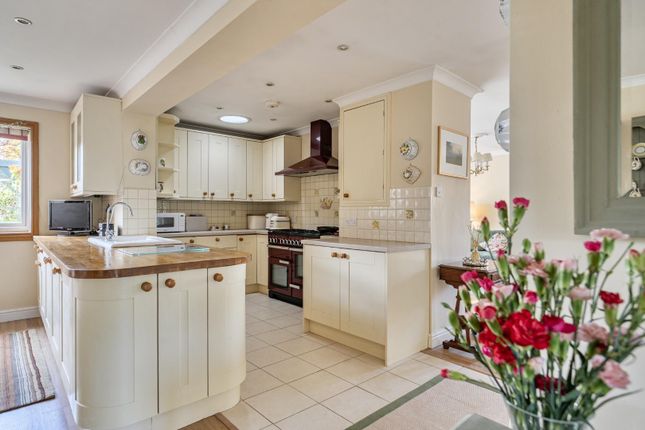 9, Queens Road, Slough photo 4