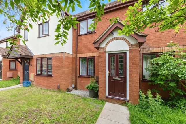 Terraced house for sale in Tabbs Close, Letchworth Garden City